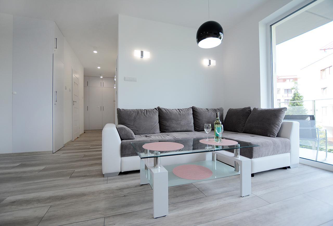 Apartament Magnolia Kolobrzeg Exterior photo