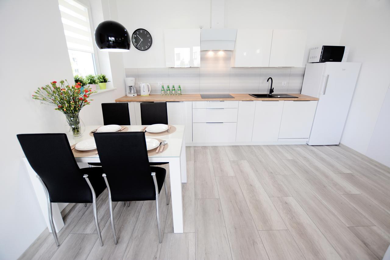 Apartament Magnolia Kolobrzeg Exterior photo