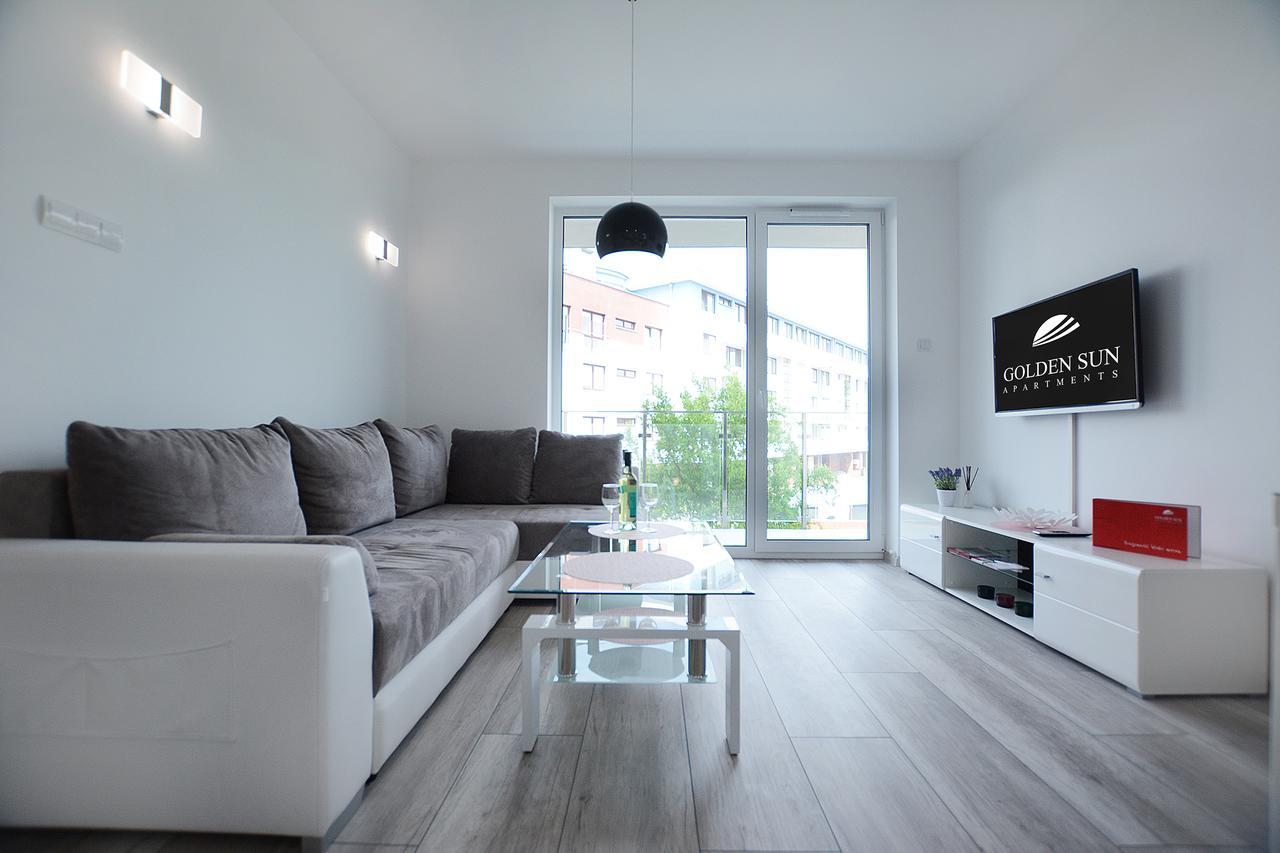 Apartament Magnolia Kolobrzeg Exterior photo