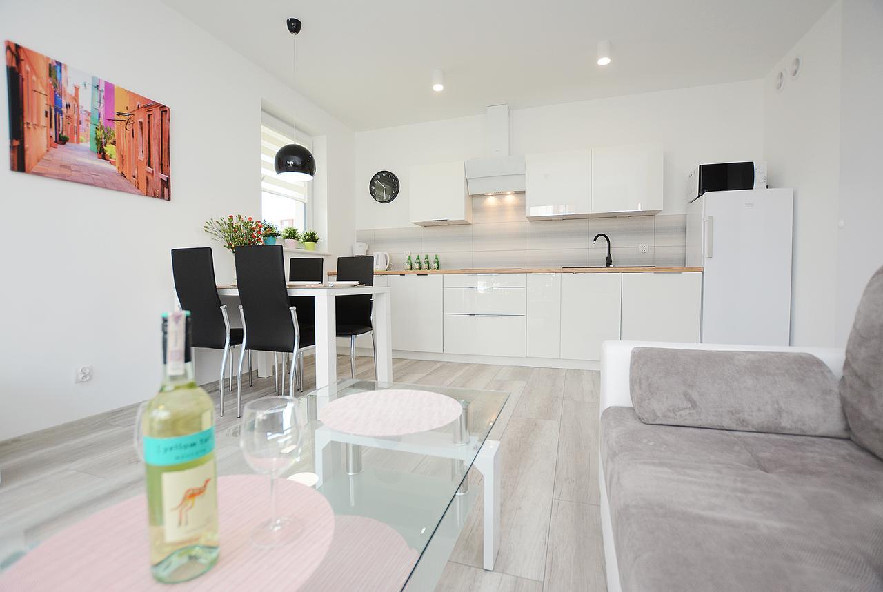Apartament Magnolia Kolobrzeg Exterior photo